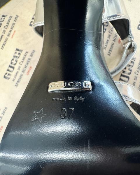 SANDALO GUCCI CON PLATEAU ARGENTO N 37