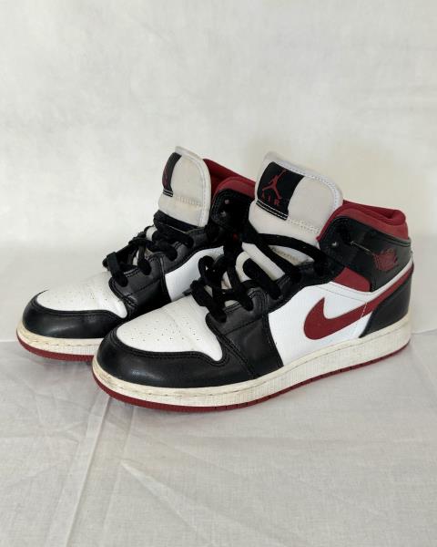 SCARPA NIKE JORDAN 1 n. 40