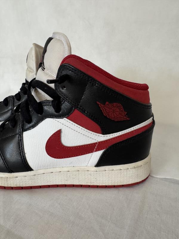 SCARPA NIKE JORDAN 1 n. 40