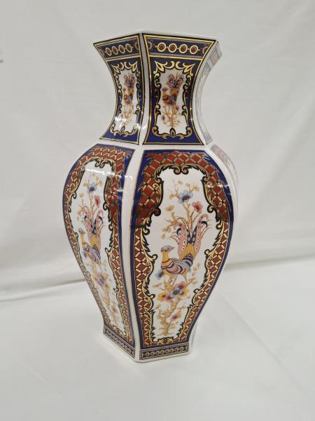 VASO ORIENTALE PAVONI