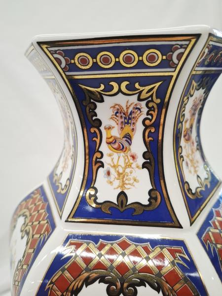 VASO ORIENTALE PAVONI