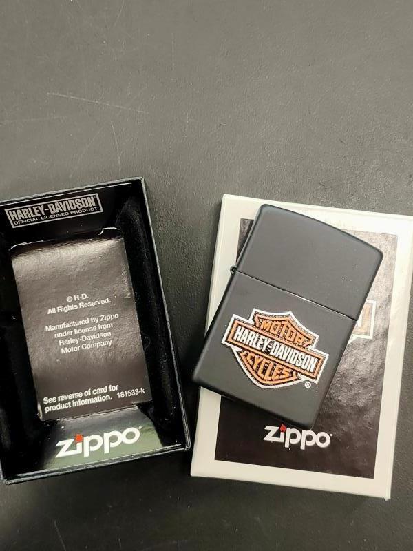 49196 Accendino Zippo Harley Texture