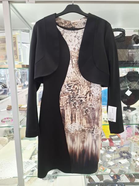 ABITO MANINI CON COPRISPALLE TG S