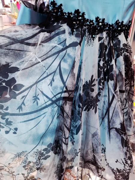 ABITO TURCHESE FANTASIA FOGLIE E FIORI NERI (veste 44/46)