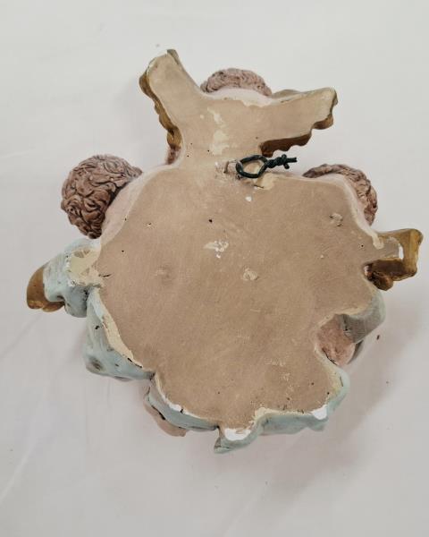 ACQUASANTIERA TRIS ANGIOLETTI GESSO