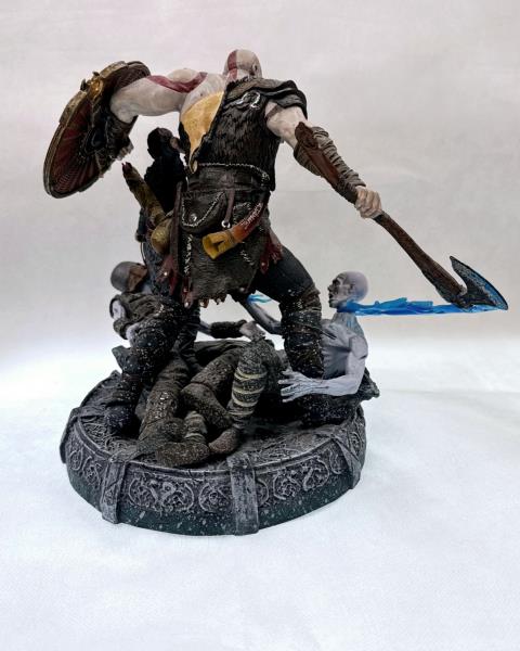 ACTION FIGURE KRATOS GOD OF WAR
