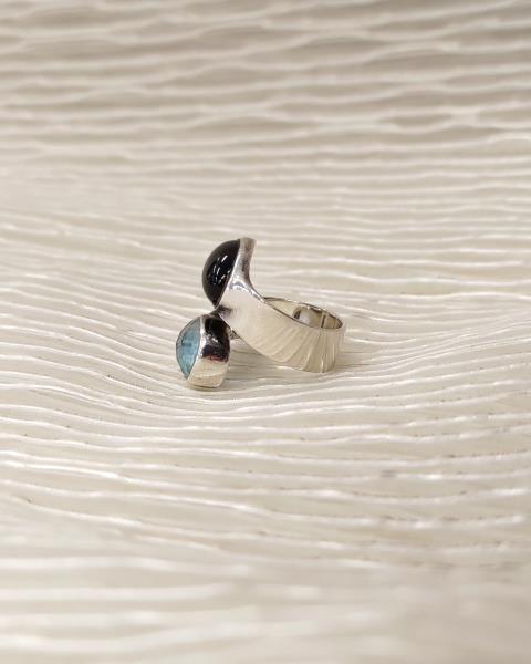 ANELLO ELEGANTE ACQUA MARINA E PIETRA LUNA