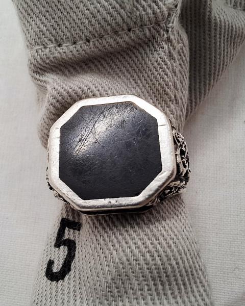 ANELLO NOVE 25 AGATA OTTAGONALE