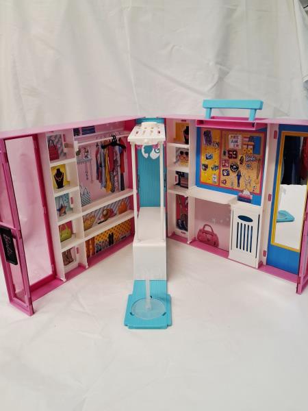 BARBIE ARMADIO DEI SOGNI
