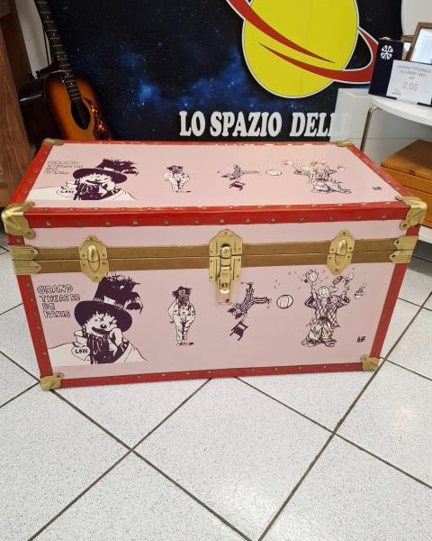BAULE ROSA PAGLIACCI