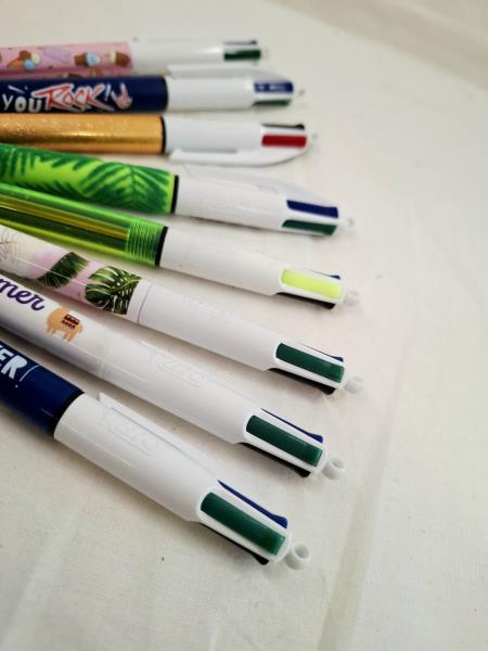 BIRO BIC 4 COLORI