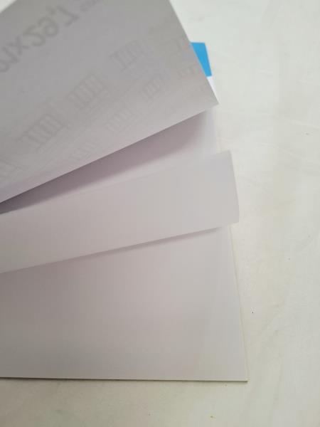 BLOCCO CARTA LUCIDA A4, 10 FOGLI, 82g