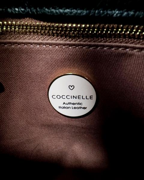 BORSA COCCINELLE NERA PAGLIA