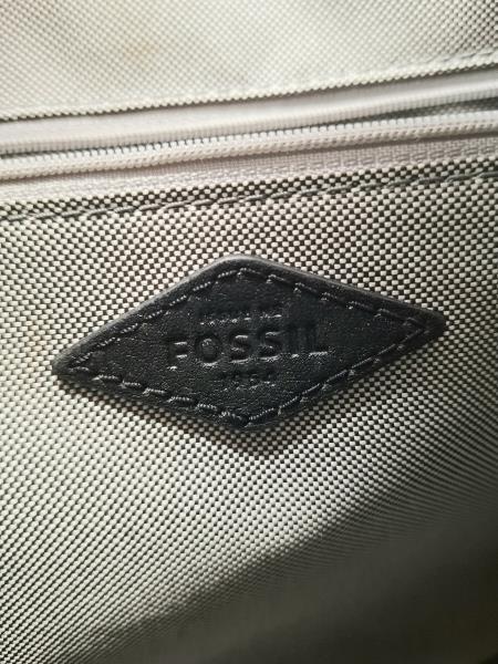 BORSA FOSSIL NERA PELLE (SENZA TRACOLLA)