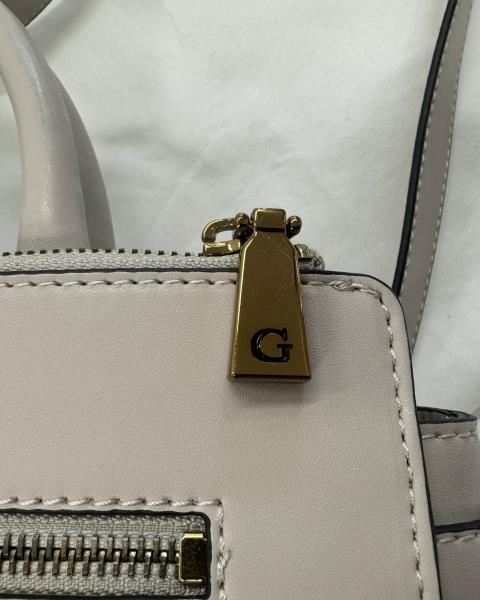 BORSA GUESS ROSA LUCCHETTO CON TRACOLLA