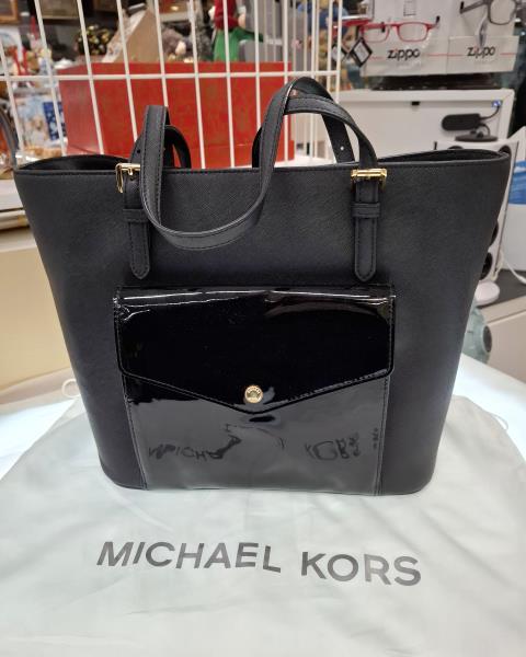 BORSA MICHAEL KORS NERA INSERTO VERNICE