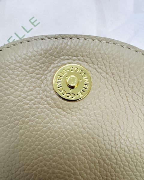 BORSETTA BEIGE COCCINELLE CON TRACOLLA