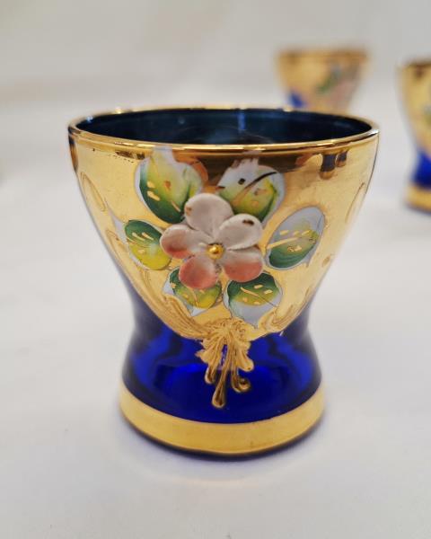 BOTTIGLIA + 6 BICCHIERINI VETRO BLU DORATO VINTAGE