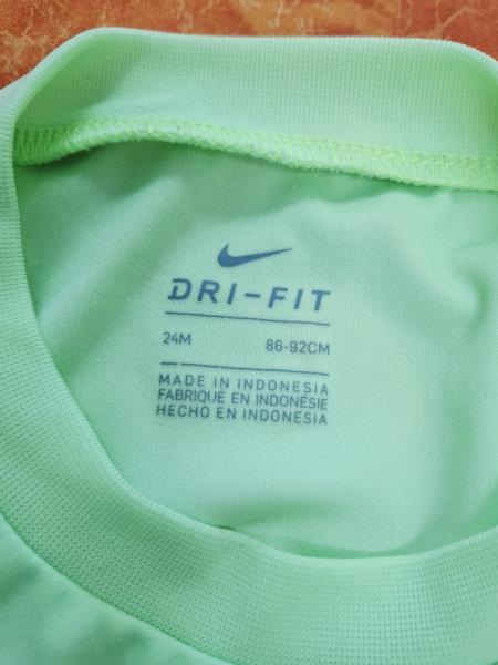 CANOTTA+PANTALONCINO NIKE DRI-FIT TG 24 MESI