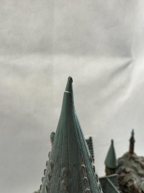 CASTELLO HOGWARTS NOBLE COLLECTION (GUGLIA SBECCATA)