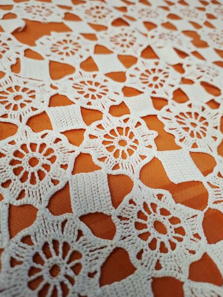 CENTRO QUADRATO UNCINETTO