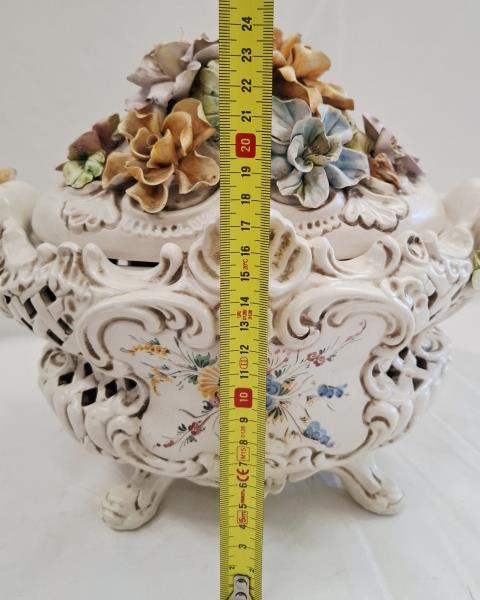 CENTROTAVOLA BASSANO FIORI CON COPERCHIO