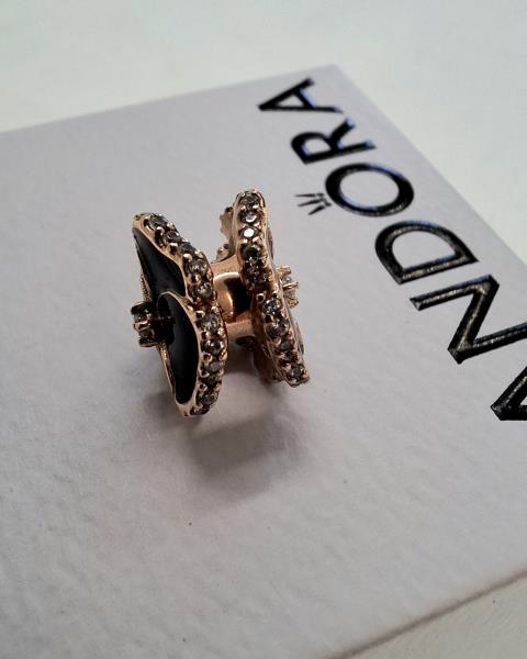 CHARM PANDORA FIORE NERO SMALTATO