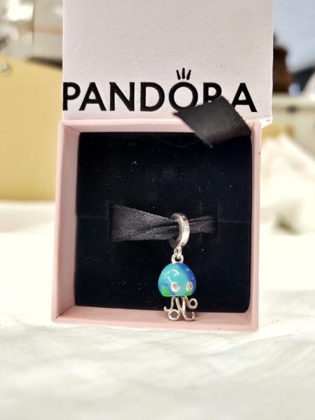 CHARM PANDORA MEDUSA