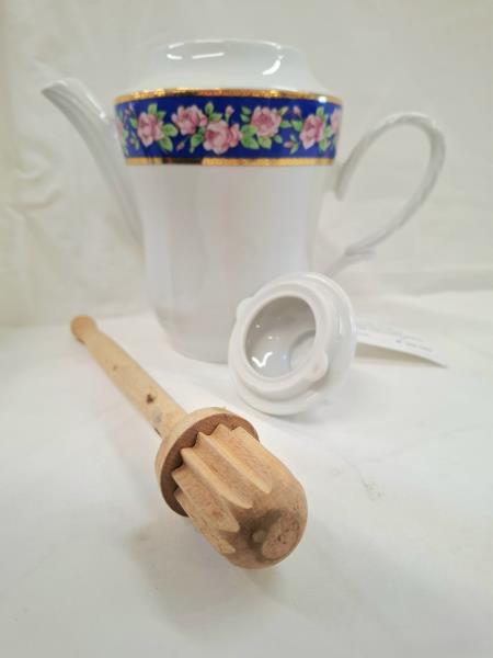 CIOCCOLATIERA LINDT ANCAP + 2 TAZZE CON PIATTINI