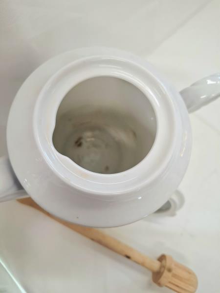 CIOCCOLATIERA LINDT ANCAP + 2 TAZZE CON PIATTINI