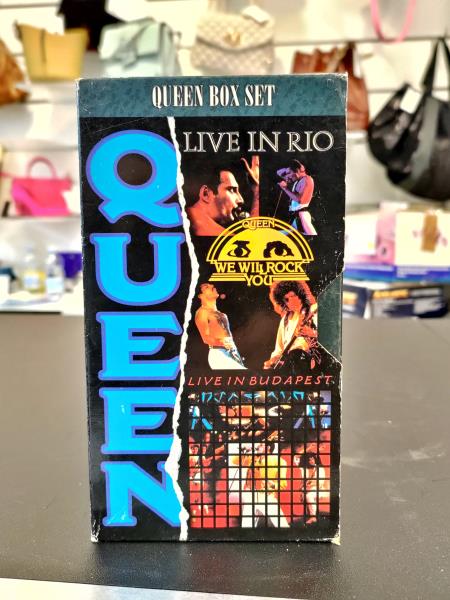 COFANETTO 3 VHS QUEEN LIVE IN RIO