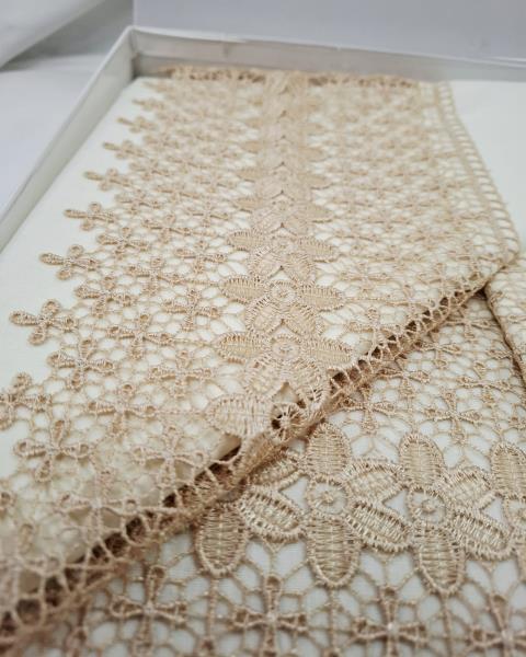 COFANETTO BIANCHERIA MACRAMÈ