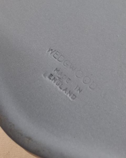 COFANETTO CERAMICA WEDGWOOD AZZURRA