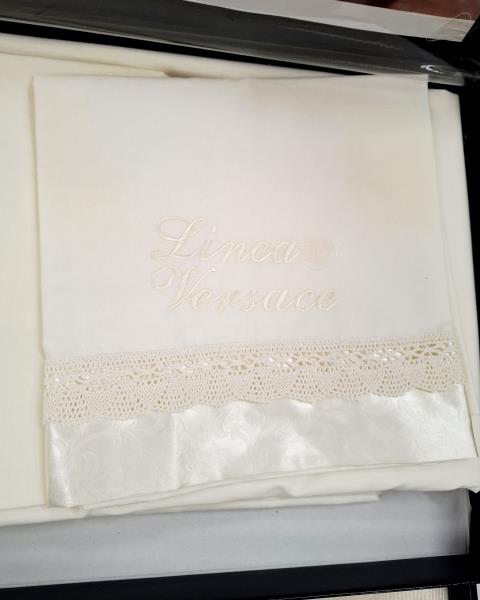 COFANETTO PARURE LENZUOLA COPRILETTO BORDO PIZZO LINEA VERSACE