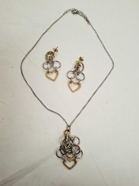 COLLANA MORELLATO CON ORECCHINI ANELLI E CUORE DORATO