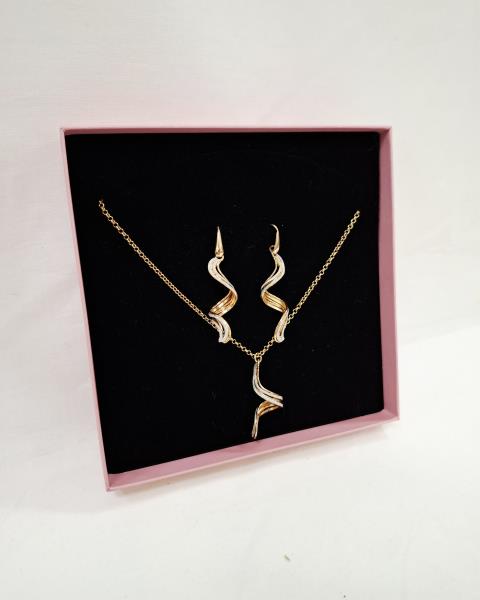 COLLANA + ORECCHINI STROILI DORATI