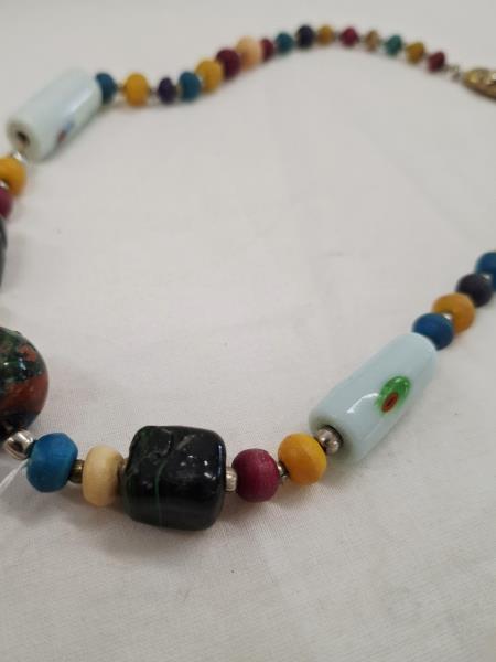 COLLANA PIETRE COLORATE
