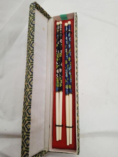 COPPIA BACCHETTE CINESI SMALTATE