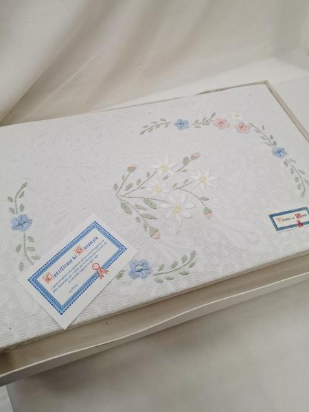 COPRILETTO MATRIMONIALE BIANCO RICAMATO