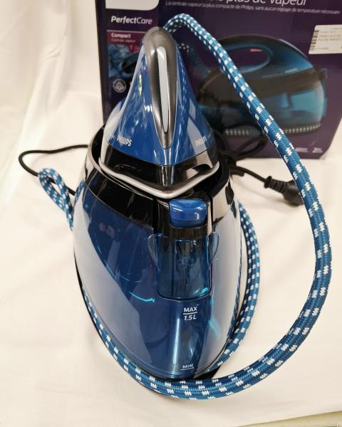 FERRO DA STIRO A VAPORE PHILIPS PERFETC CARE BLU