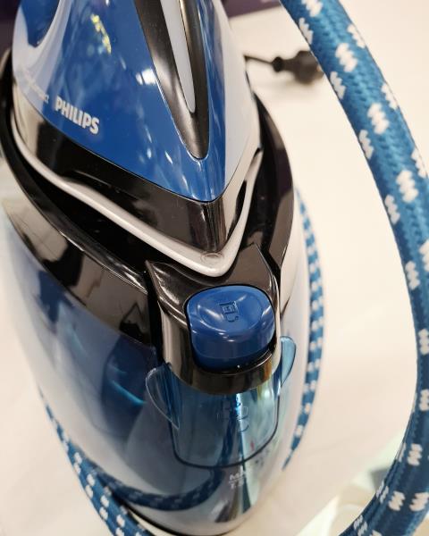 FERRO DA STIRO A VAPORE PHILIPS PERFETC CARE BLU