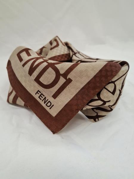 FOULARD FENDI COTONE 54x54