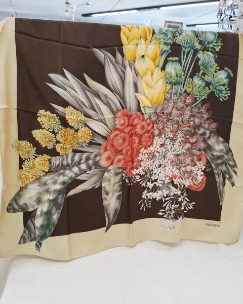 FOULARD VALENTINO SETA FIORI (macchioline)