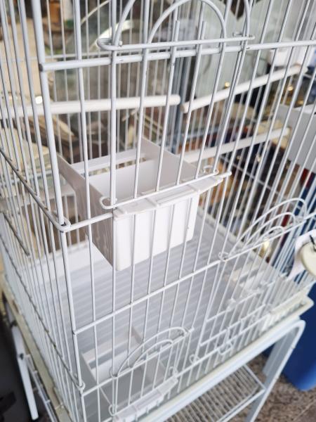 GABBIA CANARINI CON CARRELLINO