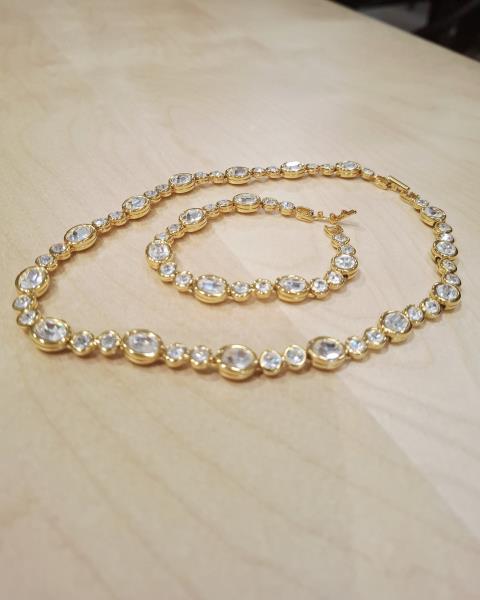 GIROCOLLO + BRACCIALE SWAROVSKI