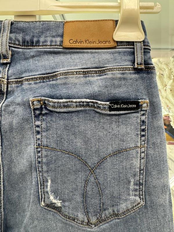 JEANS CALVIN KLEIN TG 27 ( veste 40/42)