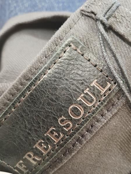JEANS FREESOUL NERO CATENELLA TG 37 (veste 40/42) nuovi!
