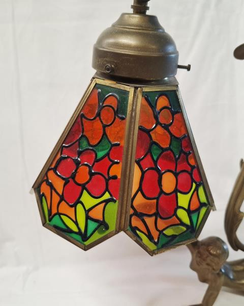 LAMPADA DA TAVOLO BASE DONNA SDRAIATA
