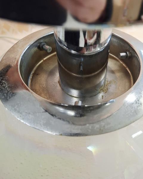 LAMPADA DA TAVOLO TONDA VINTAGE BASE ACCIAIO