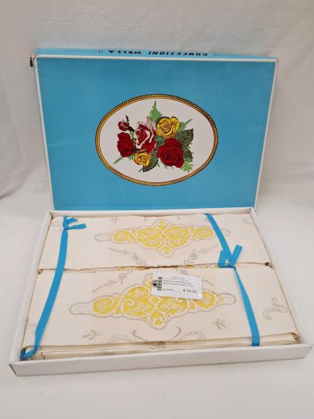 LENZUOLO MATRIMONIALE BEIGE RICAMI INSERTI PIZZO